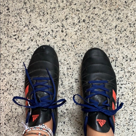 Adidas soccer cleats - Picture 7 of 8